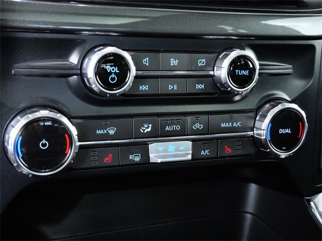 2023 Ford F-150 XLT photo 19