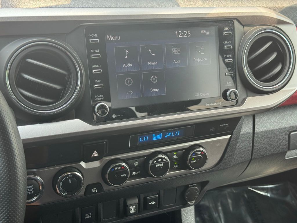 2023 Toyota Tacoma 4x4 TRD Off-Road photo 31