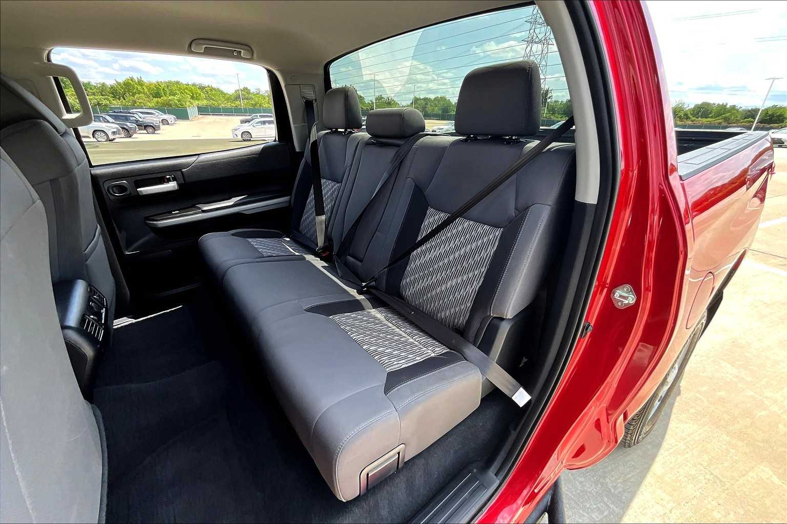 2020 Toyota Tundra SR5 Grade photo 15