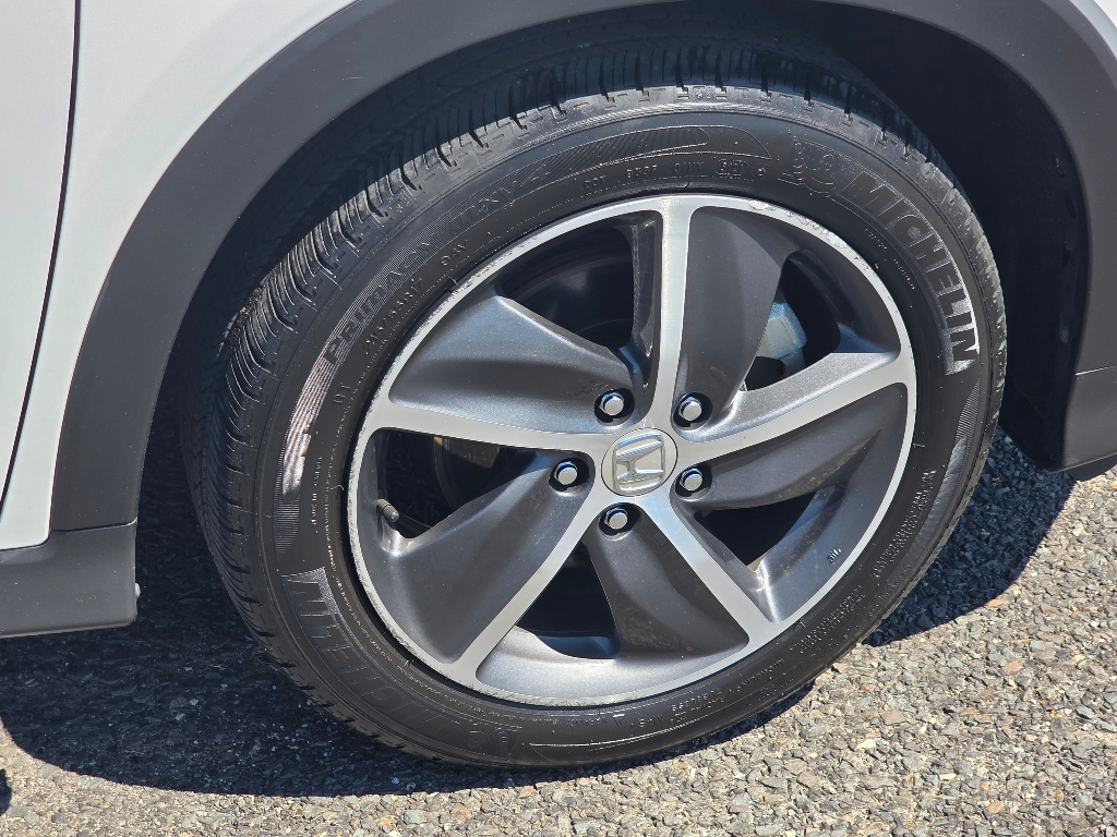 2022 Honda HR-V EX-L photo 13