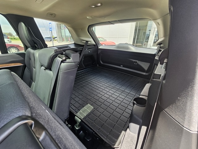 2024 Volvo XC90 B5 Plus photo 18
