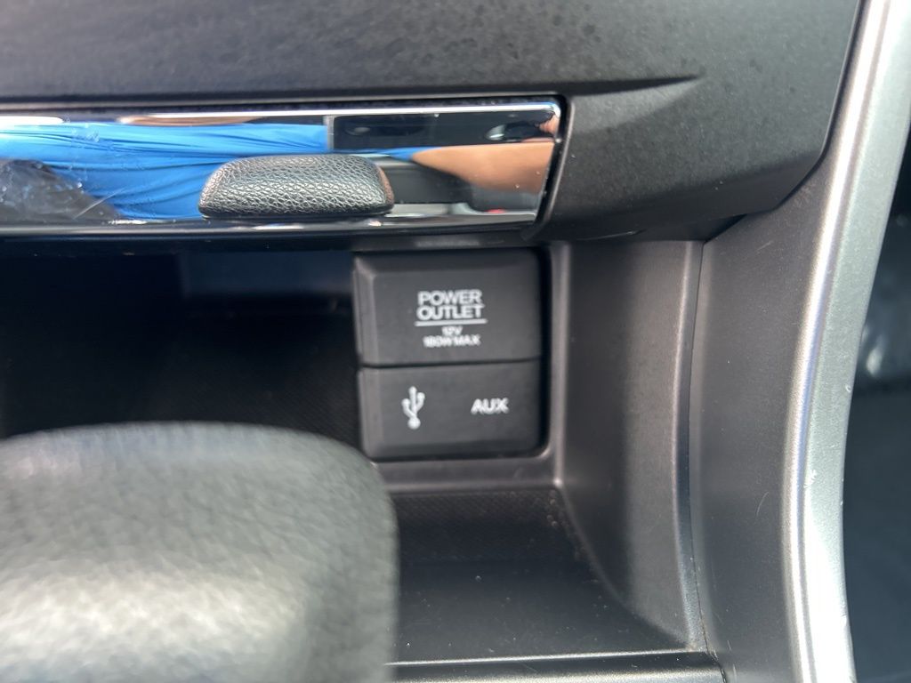 2013 Honda Accord EX photo 31