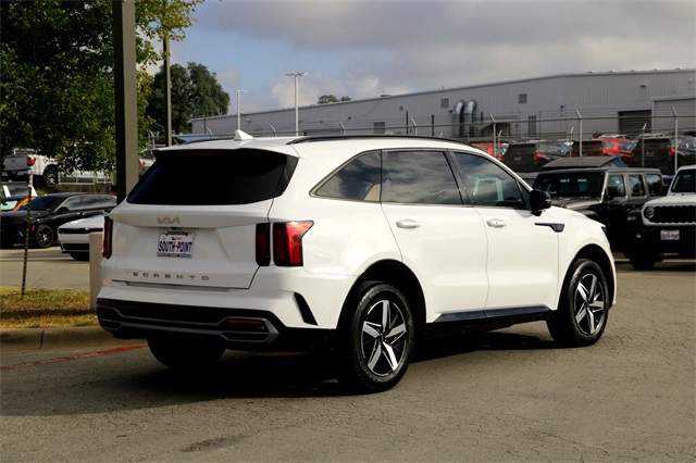2022 Kia Sorento S photo 4