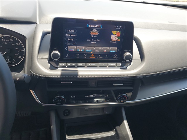 2025 Nissan Rogue SV photo 8