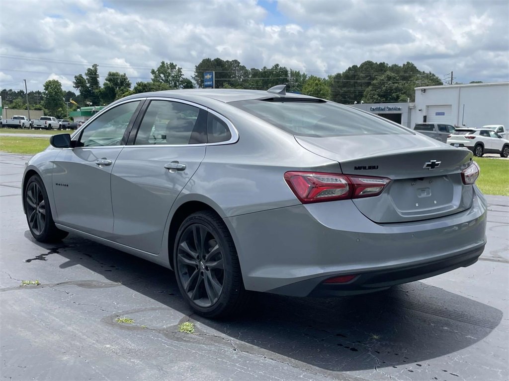 2025 Chevrolet Malibu 1LT photo 5