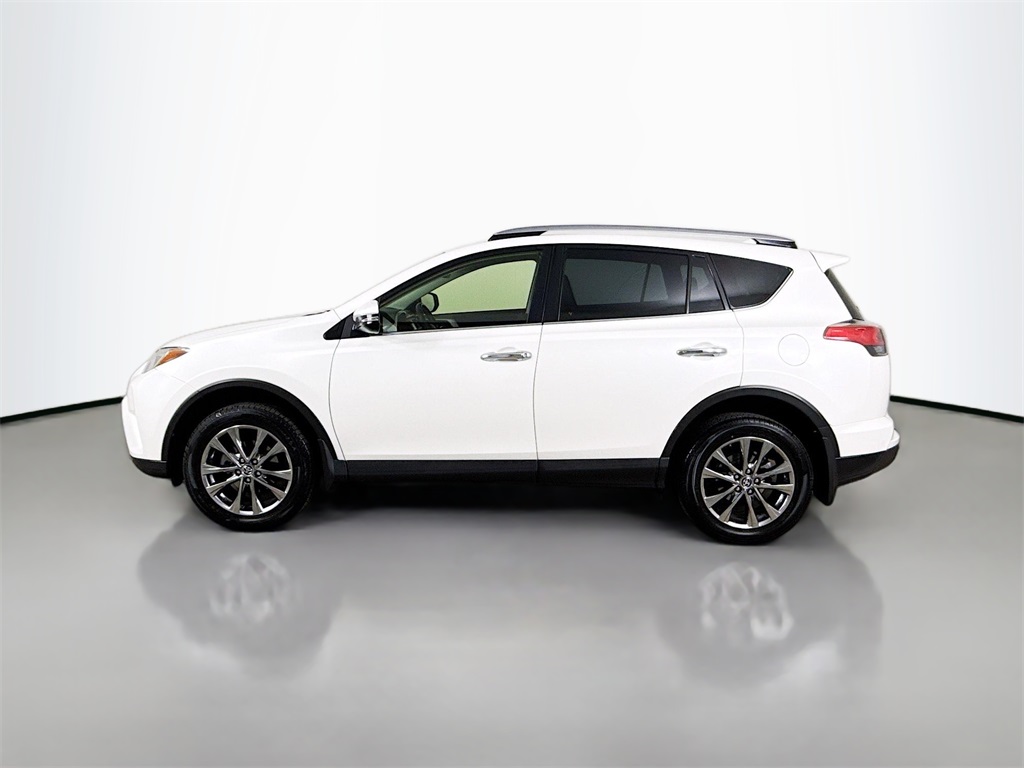 2018 Toyota RAV4 Limited photo 4