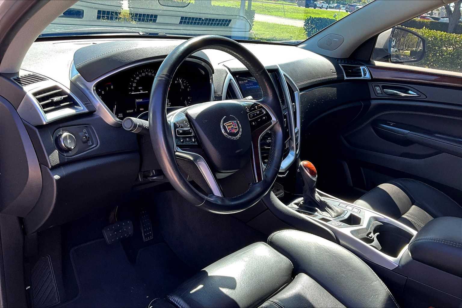 2015 Cadillac SRX Performance photo 17