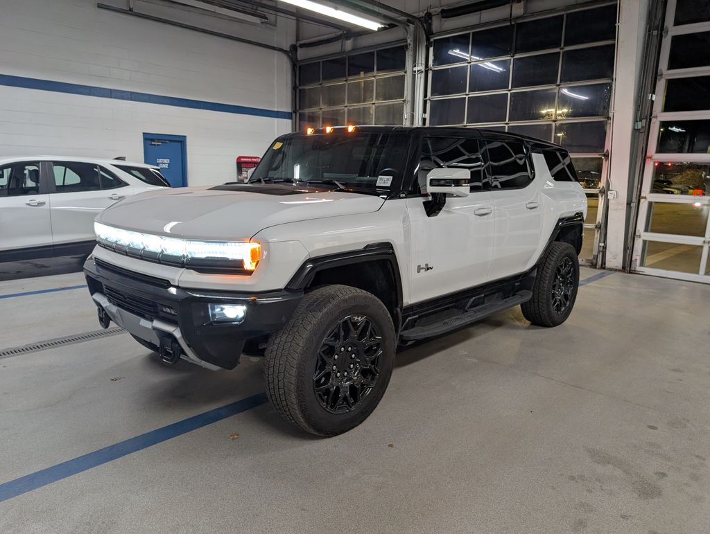 2024 GMC HUMMER EV 2X's photo