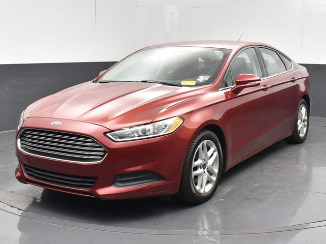 2016 Ford Fusion SE photo 13