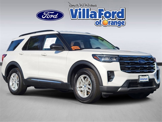 2025 Ford Explorer Active's photo