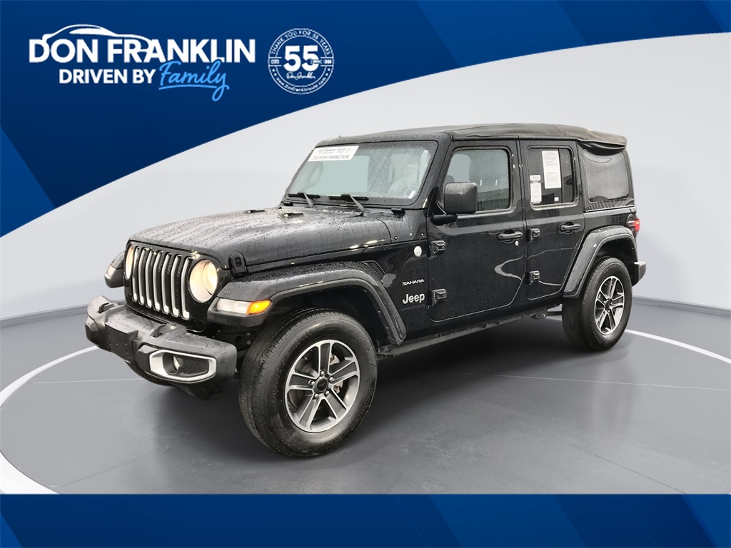 2023 Jeep Wrangler 4-Door Sahara's photo