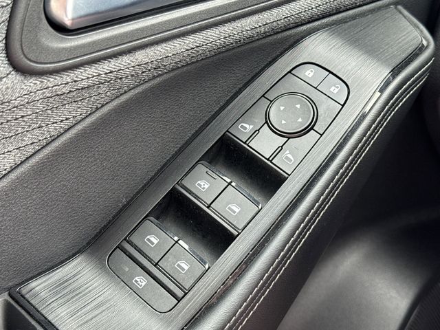 2023 Nissan Rogue SV photo 23