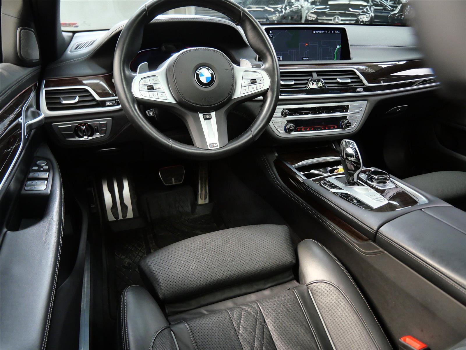 Used 2022 BMW 7 Series 750i with VIN WBA7U2C00NCK70133 for sale in Minnetonka, Minnesota