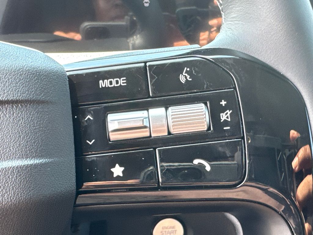 2026 Kia Sorento S photo 25