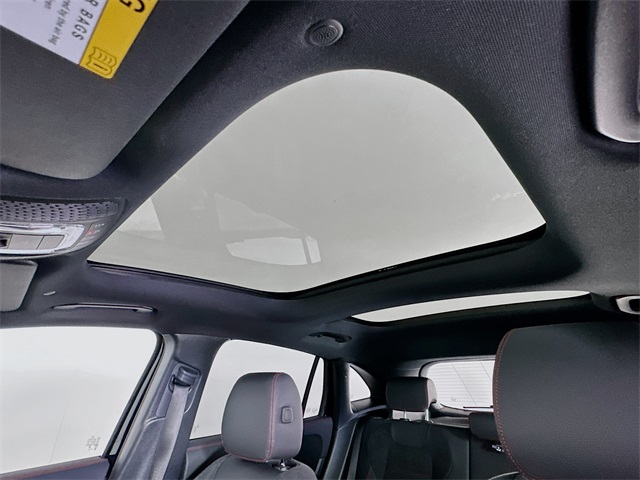2025 Mercedes Benz GLA 250 photo 18