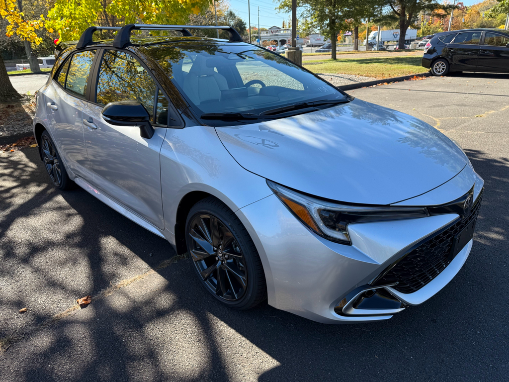 2025 Toyota Corolla Hatchback XSE's photo