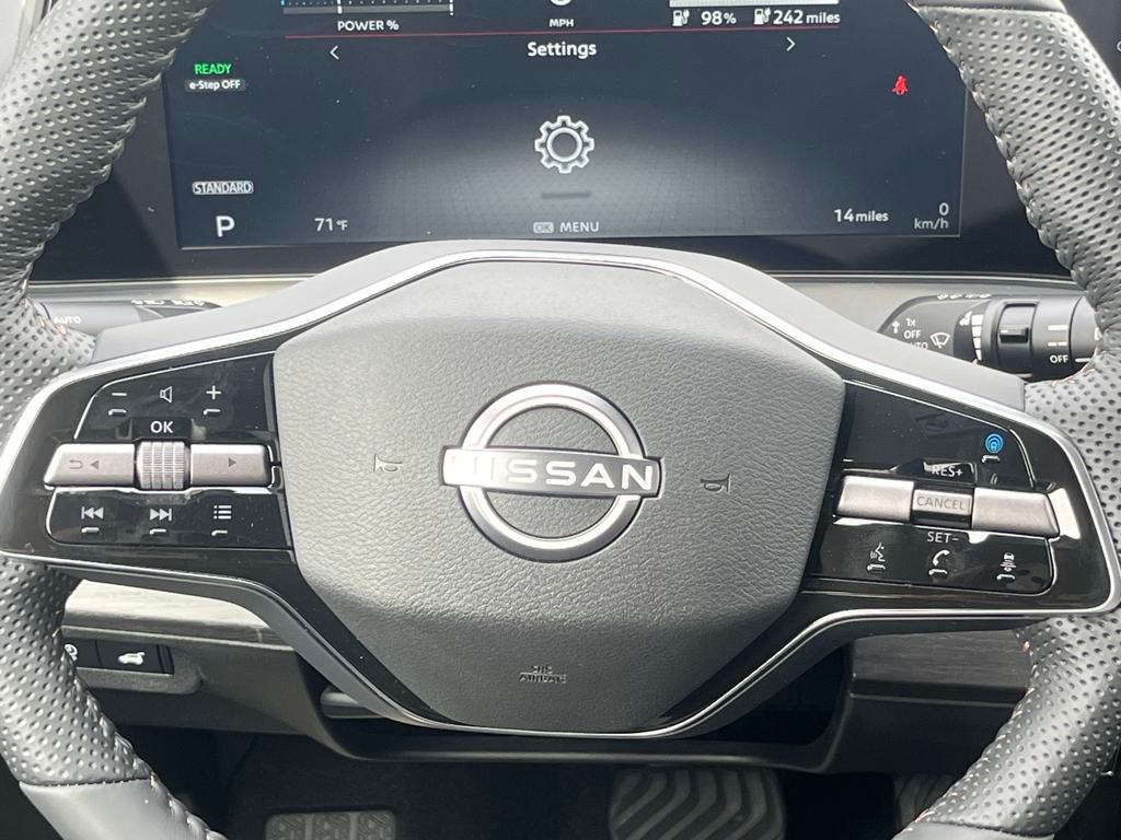 2025 Nissan ARIYA Engage Evolve+ Empower photo 25