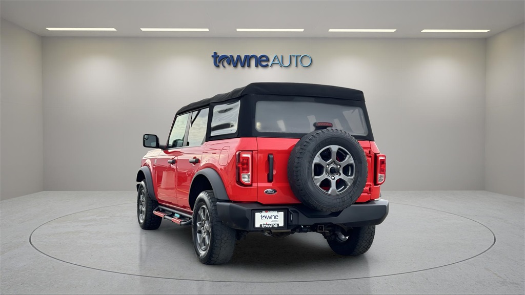 2021 Ford Bronco Big Bend photo 2