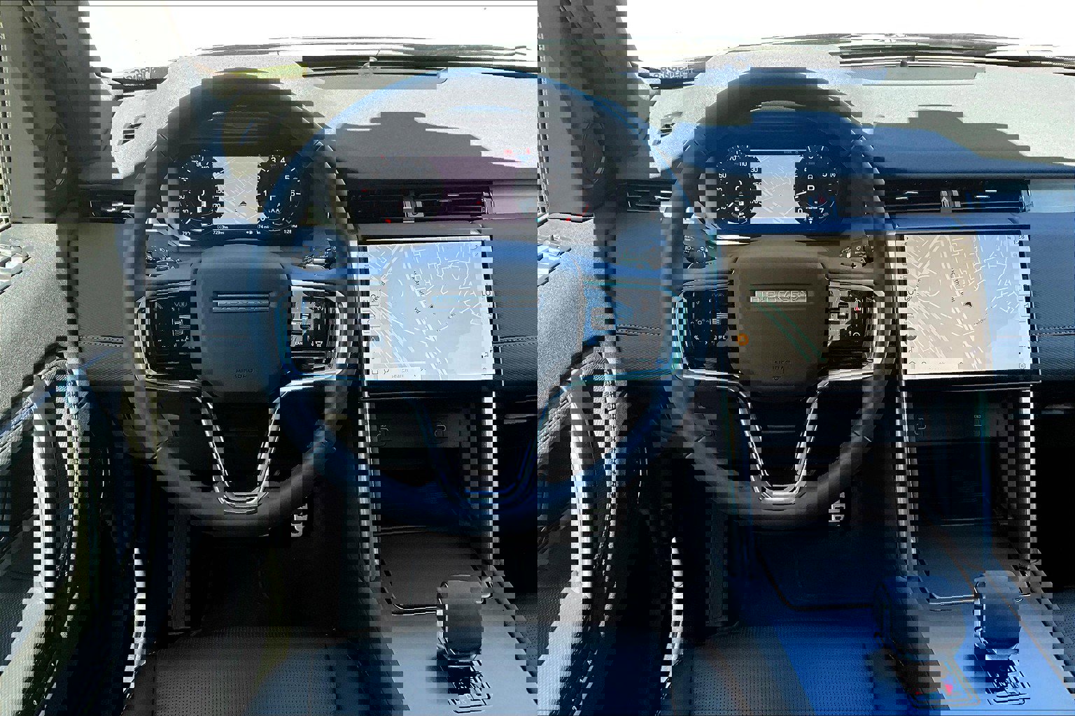 2025 Land Rover Discovery Sport Dynamic SE photo 4