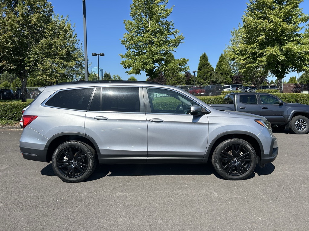 2022 Honda Pilot Special Edition photo 3