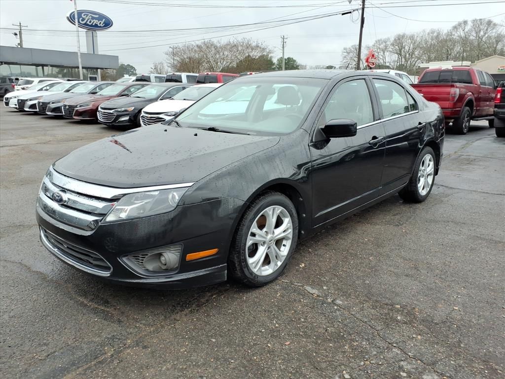 2012 Ford Fusion SE's photo