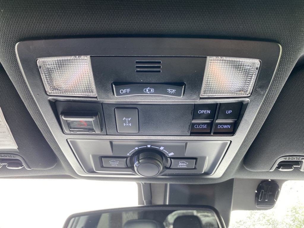 2020 Toyota Tacoma TRD Off-Road photo 36