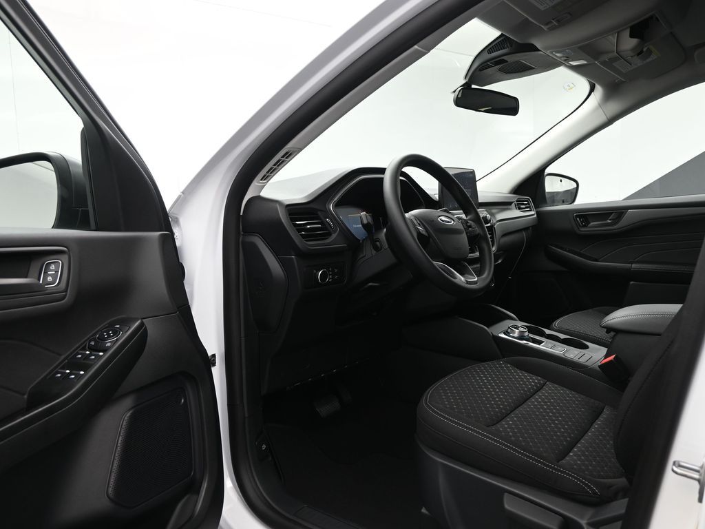 2025 Ford Escape Active photo 7