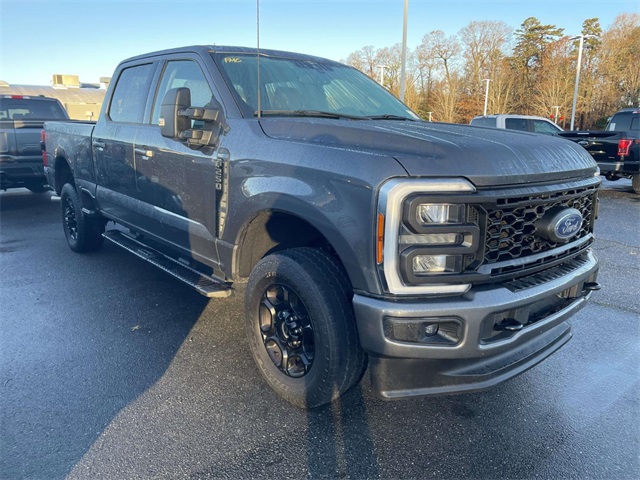 2023 Ford F-250 Super Duty XLT's photo