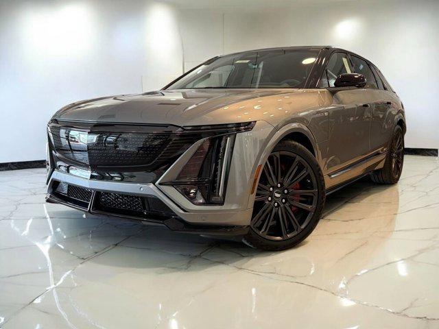 2026 Cadillac Lyriq photo 2