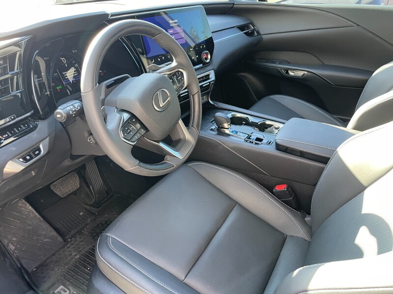 2025 Lexus RX 350h Premium photo 4