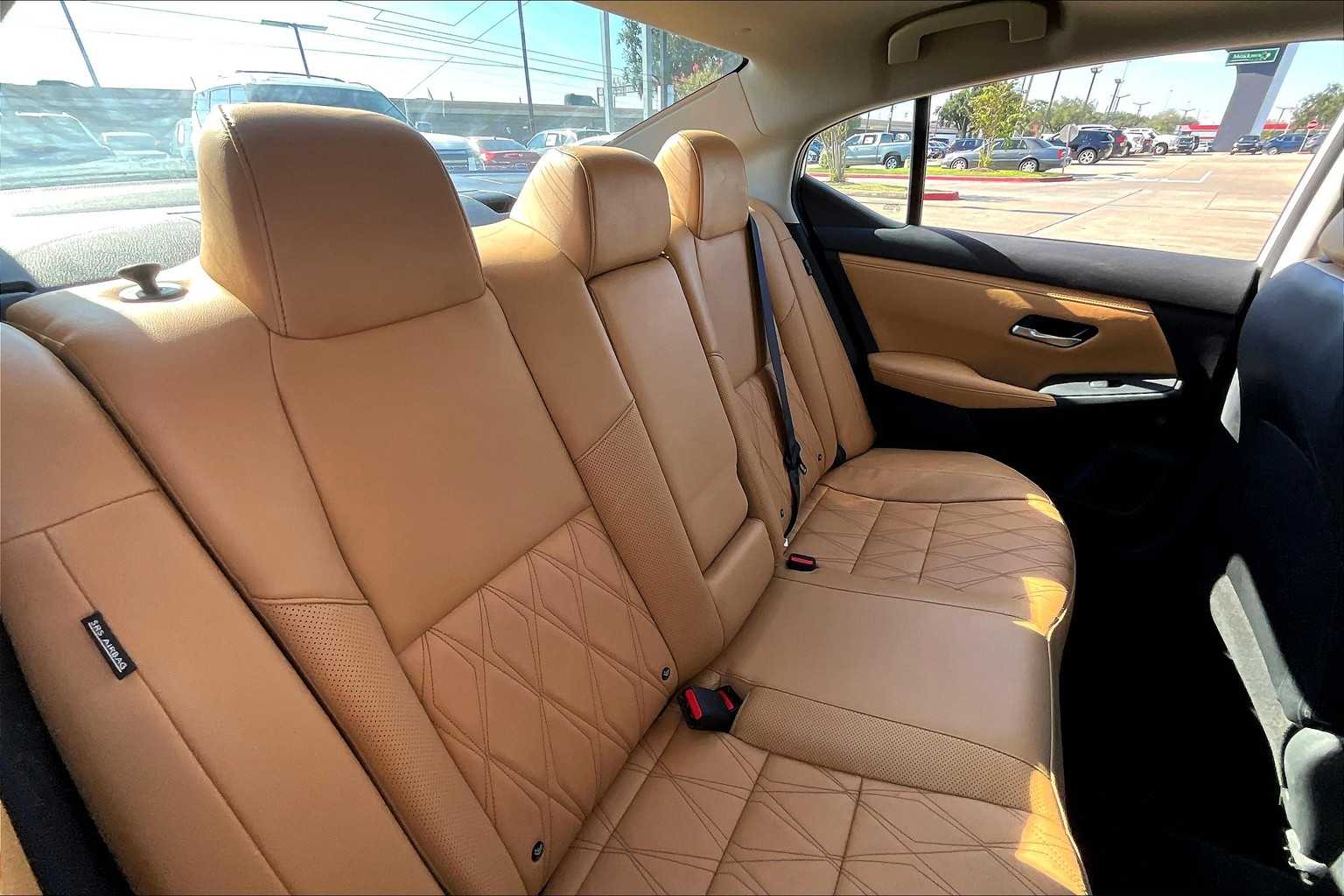 2022 Nissan Sentra SV photo 17