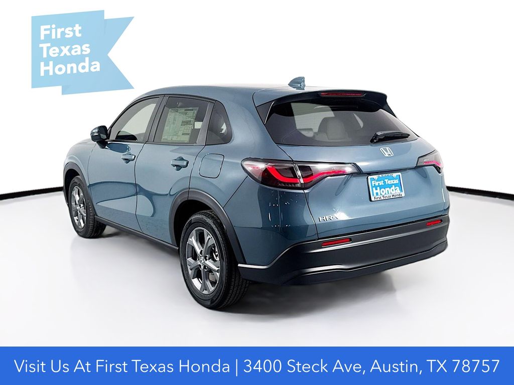 2026 Honda HR-V LX photo 2