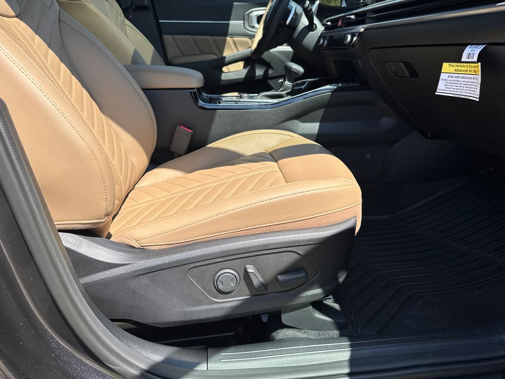 2025 Kia Sorento X-Line SX Prestige photo 12