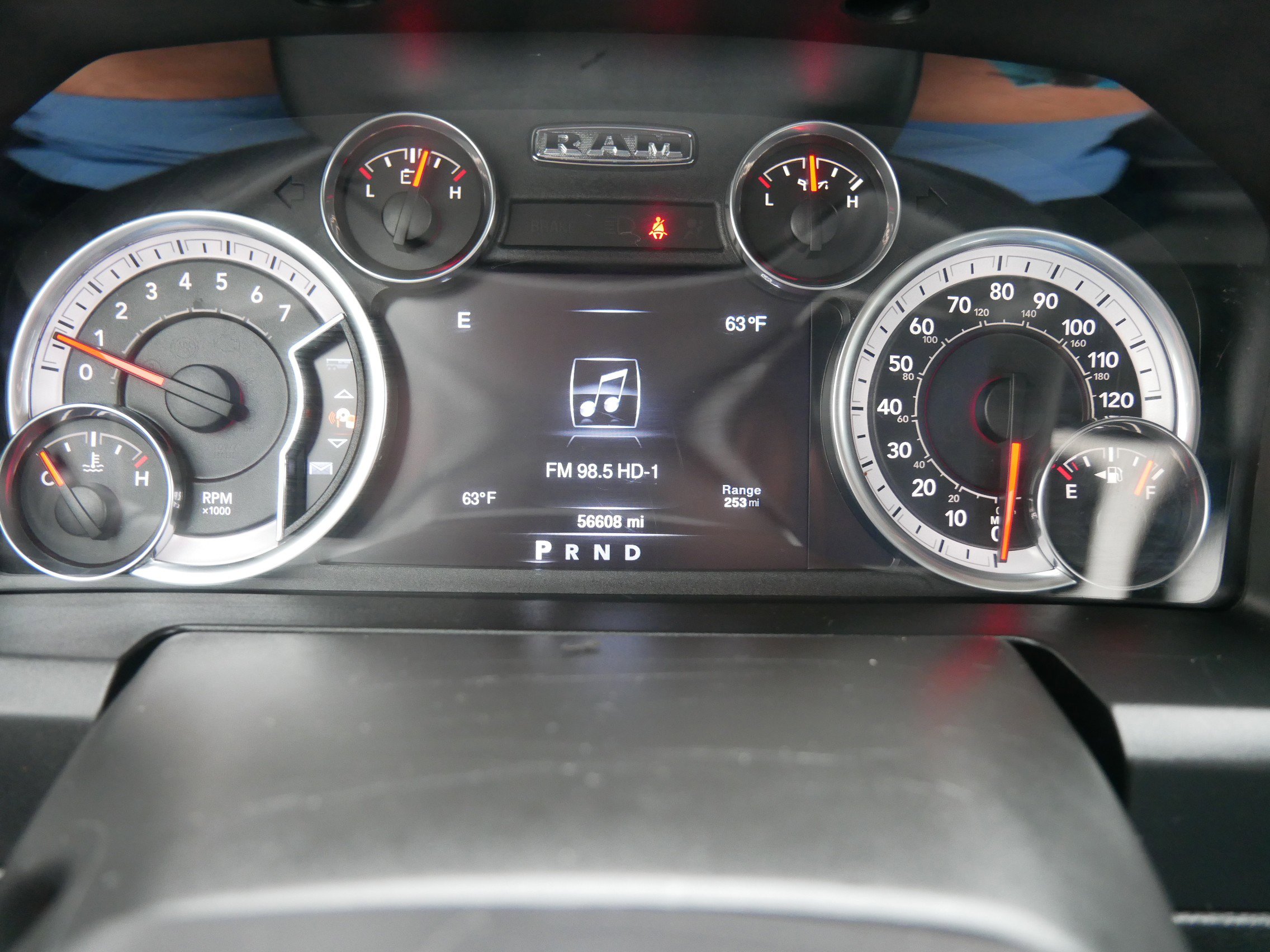 2023 Ram 1500 Classic SLT photo 21