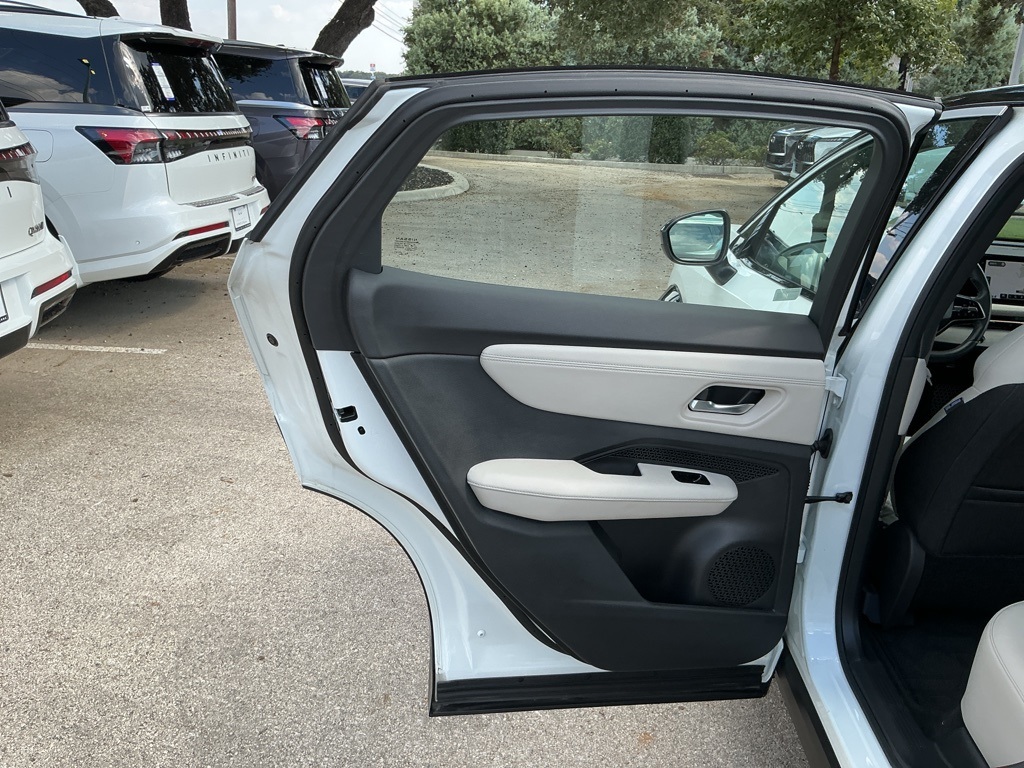 2023 Nissan ARIYA Engage photo 21