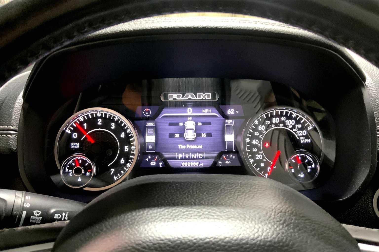 2022 Ram 1500 Laramie photo 19