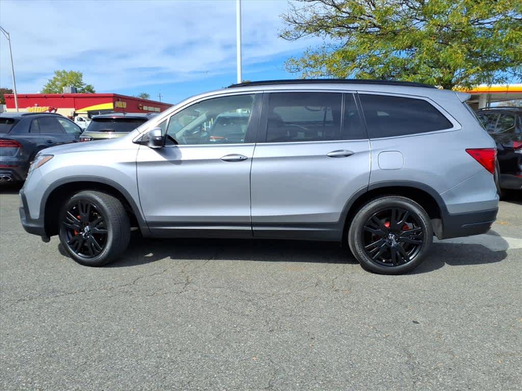 2022 Honda Pilot SE photo 6