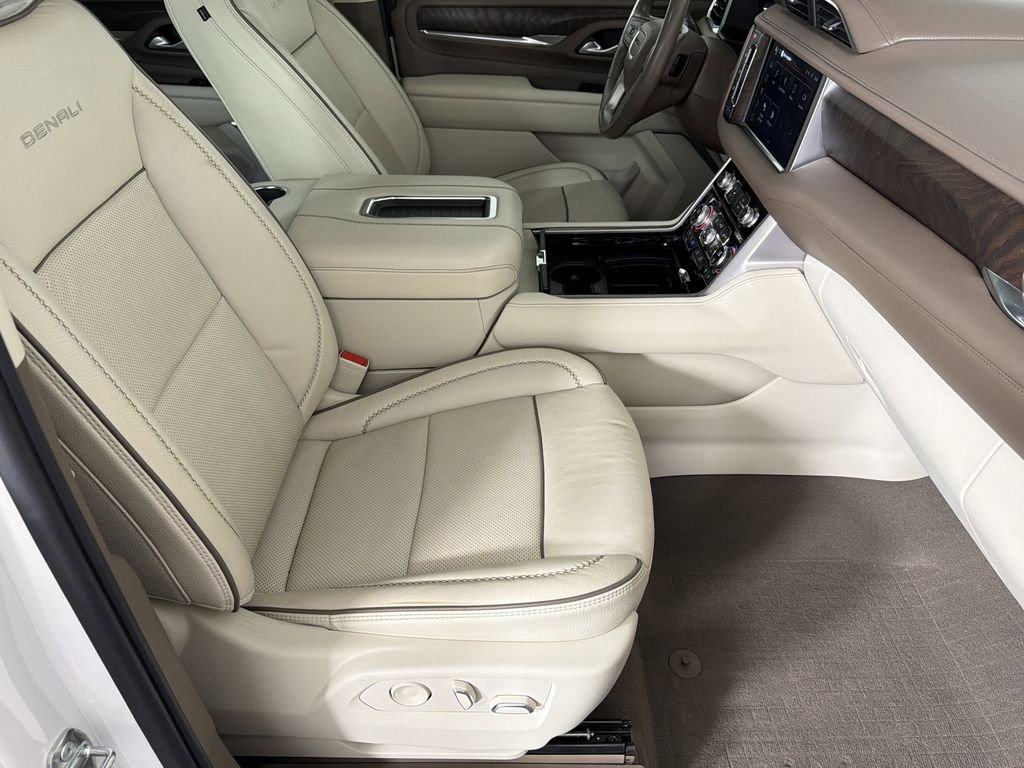 2022 Gmc Yukon Denali photo 10
