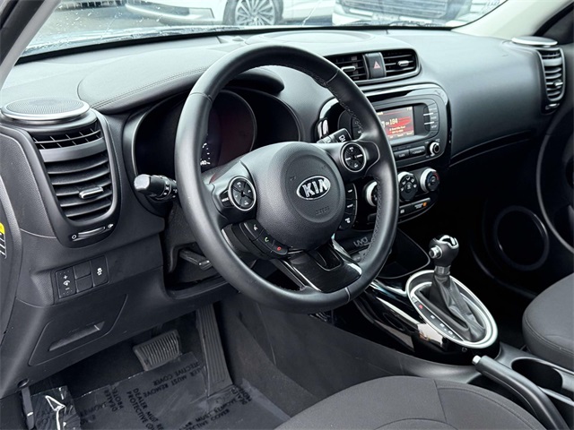 2014 Kia Soul Exclaim photo 2