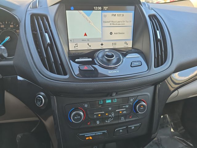2017 Ford Escape Titanium photo 21