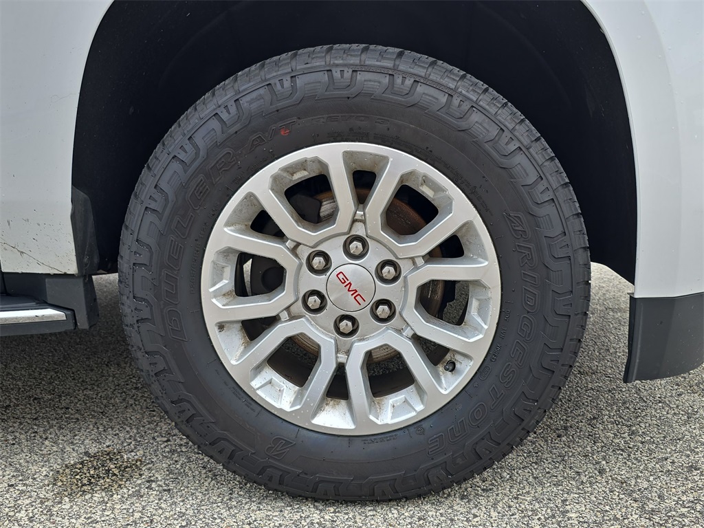 2020 Gmc Yukon SLT photo 31