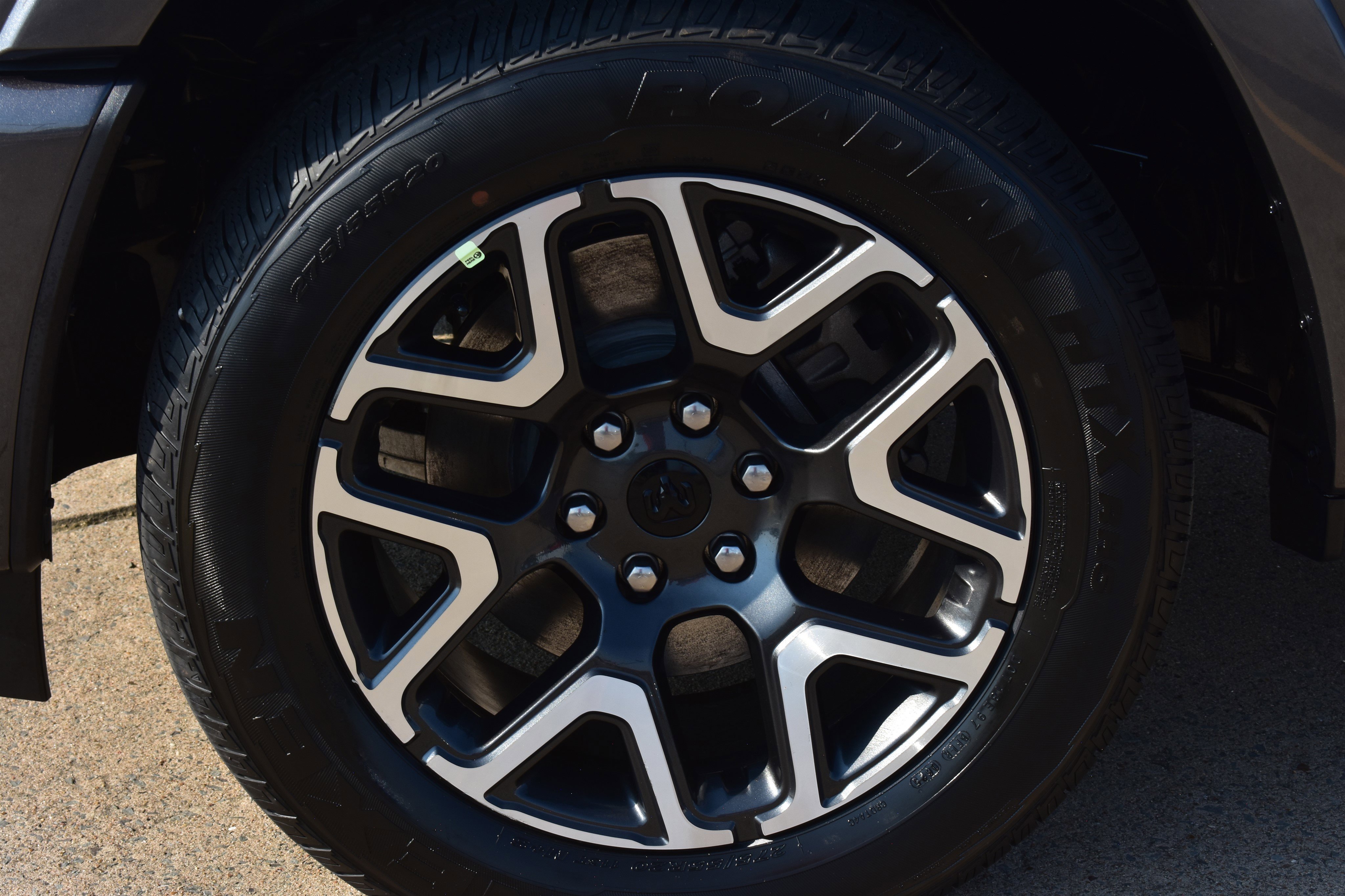 2026 Ram 1500 Laramie photo 3