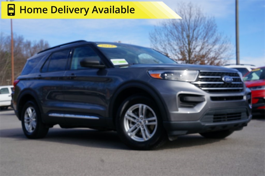 2022 Ford Explorer XLT's photo
