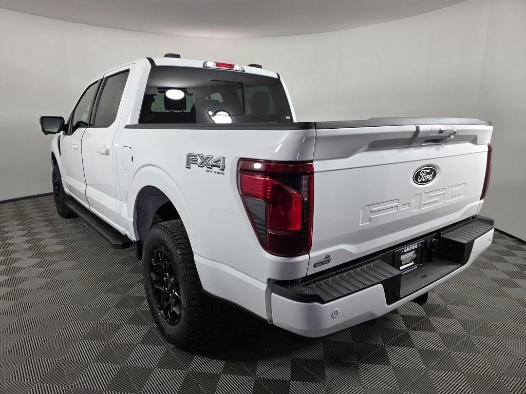 2025 Ford F-150 XLT photo 2