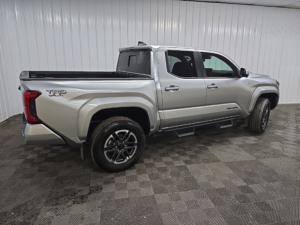 2024 Toyota Tacoma TRD Sport 4x4 Double Cab photo 3