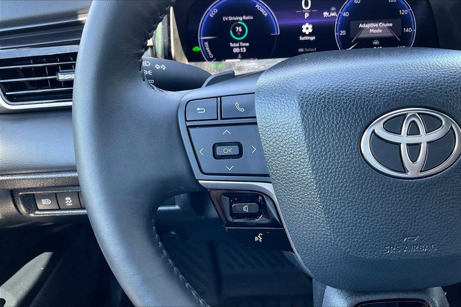 2025 Toyota Camry XSE photo 23
