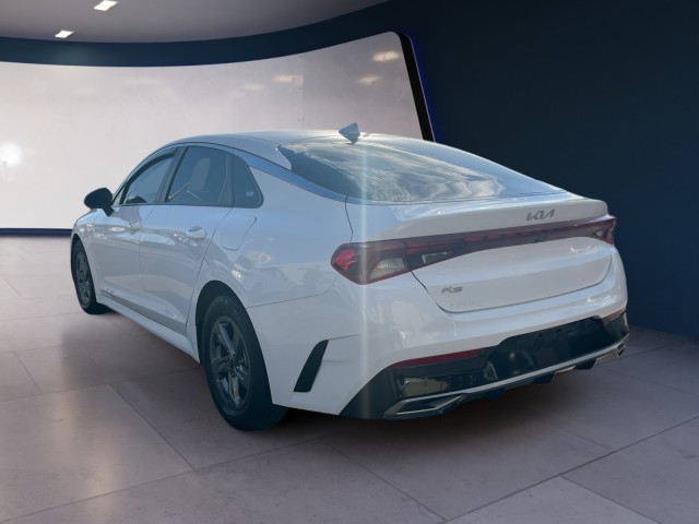 2022 Kia K5 LXS photo 3