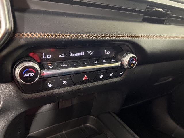 2024 Mazda CX-50 2.5 Premium Plus photo 17