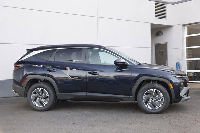 2025 Hyundai Tucson Hybrid Blue photo 2