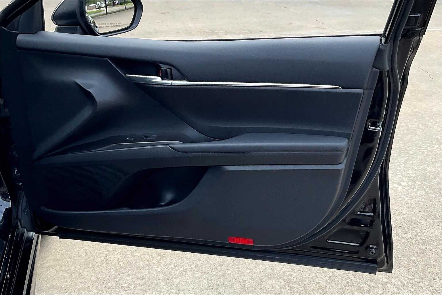 2024 Toyota Camry SE photo 20